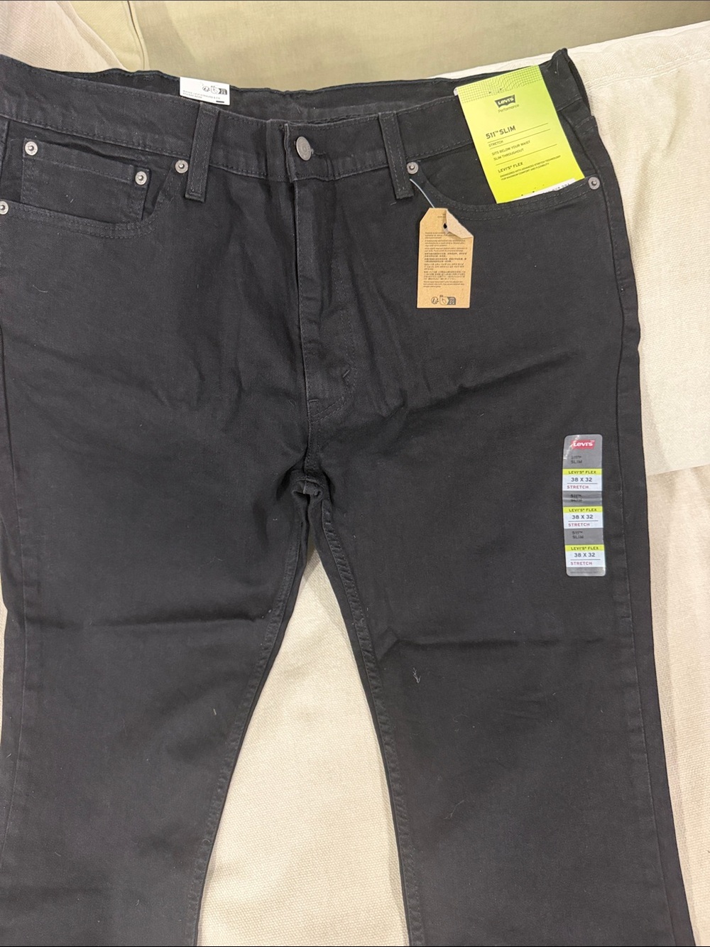 Levi's Men's Slim Straight Black Jeans